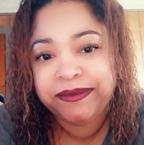 Meet your Posher, Xiomara